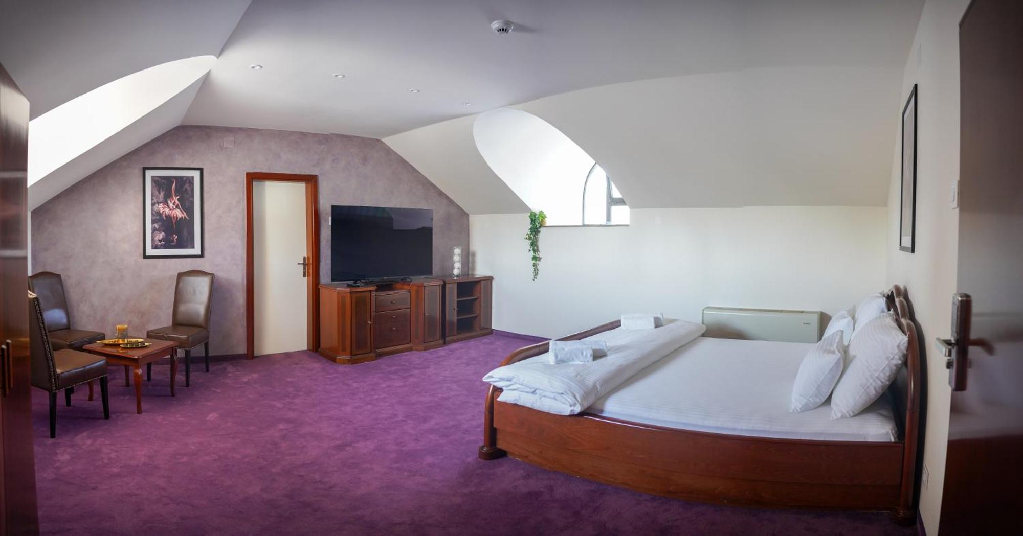 Hotel Laktaši Buitenkant foto